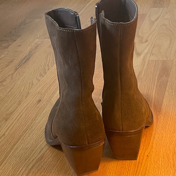 Dolce Vita Tan Suede Ankle Booties - Picture 6 of 7